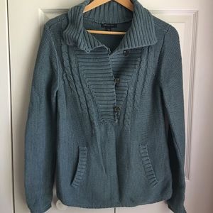BANANA REPUBLIC Collared sweater